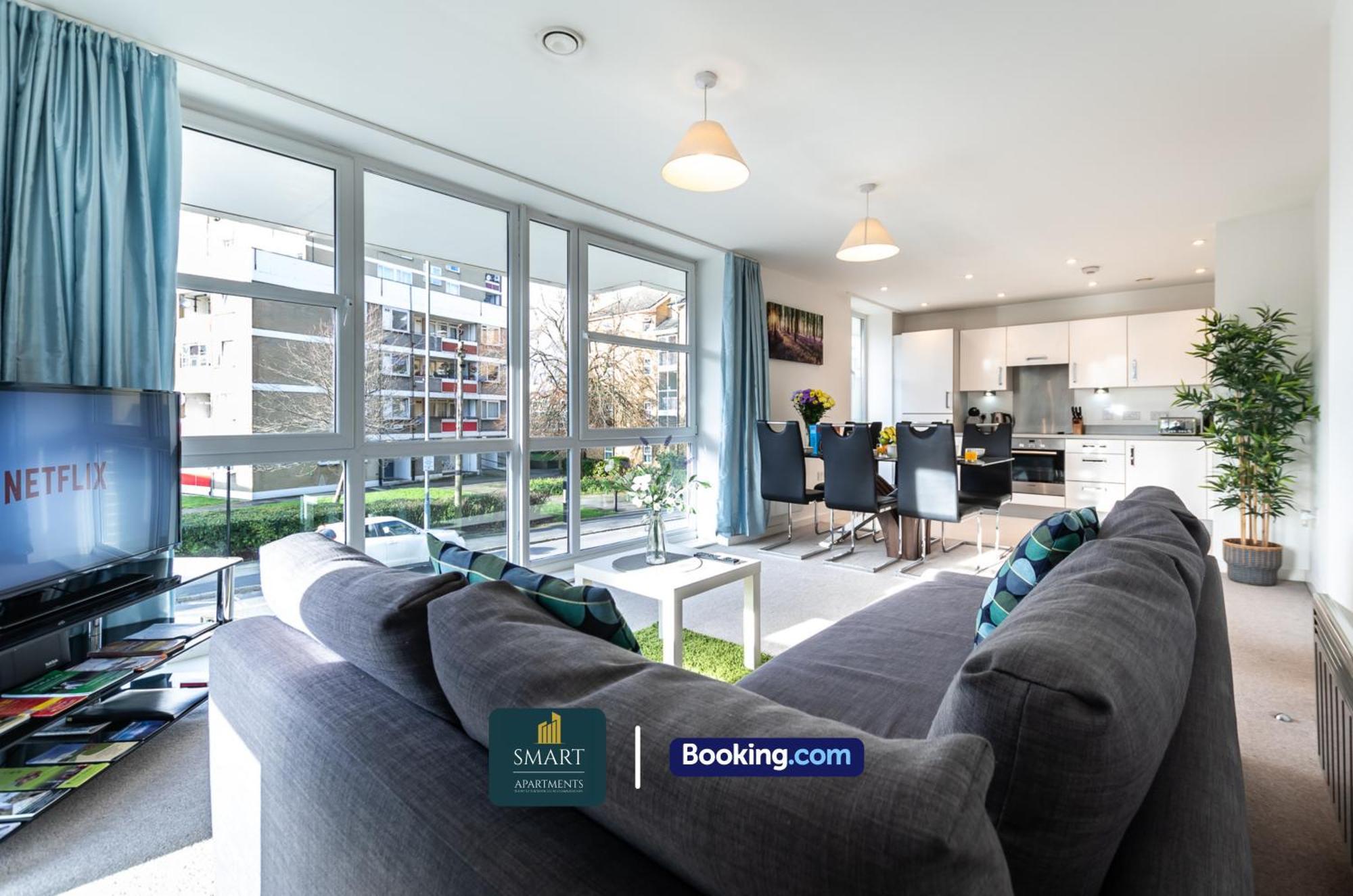 Spacious City Center Apartment By Smart Apartments Short Lets & Serviced Accommodation Apartment Southampton With Free Wifi מראה חיצוני תמונה