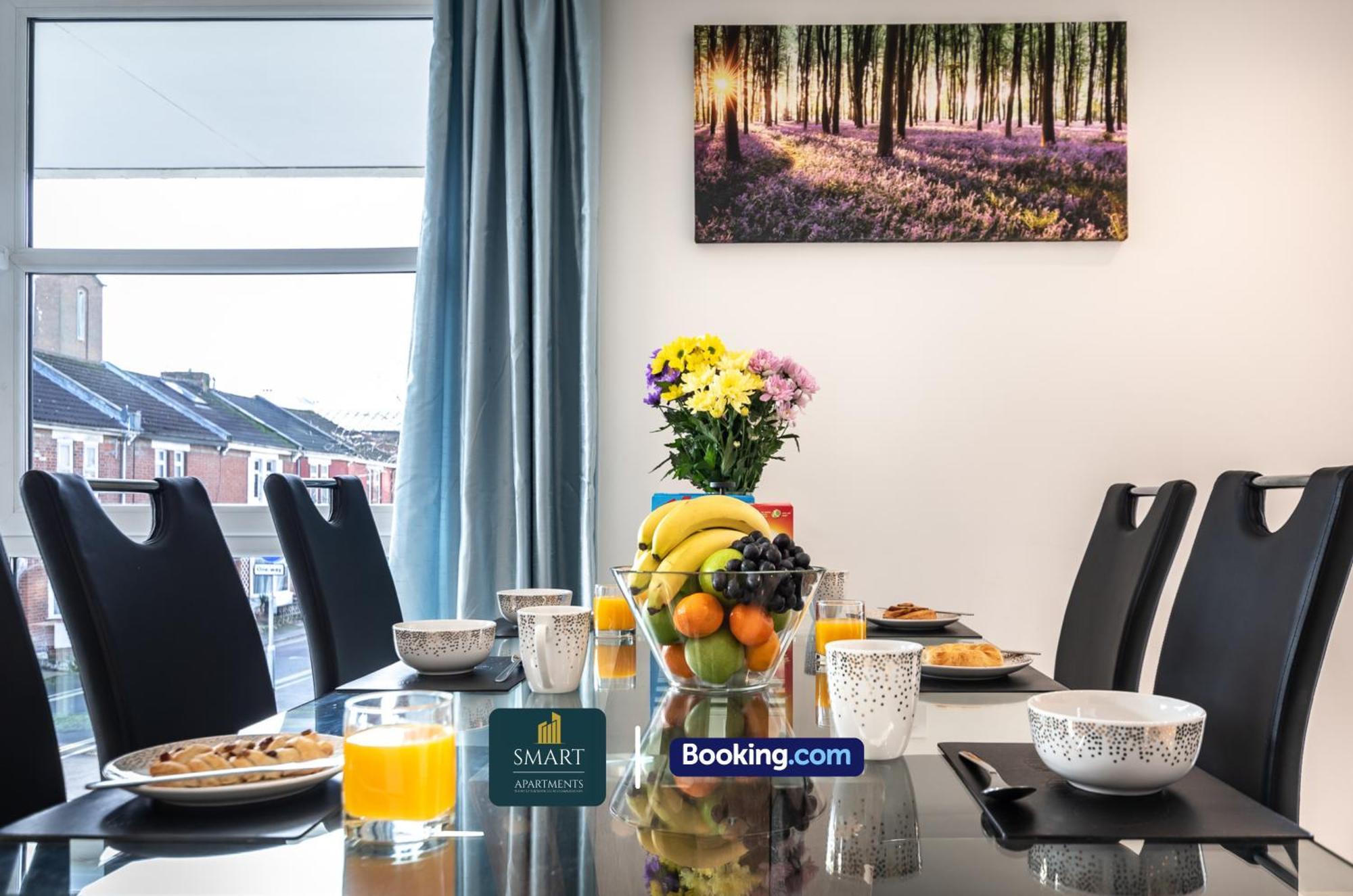 Spacious City Center Apartment By Smart Apartments Short Lets & Serviced Accommodation Apartment Southampton With Free Wifi מראה חיצוני תמונה